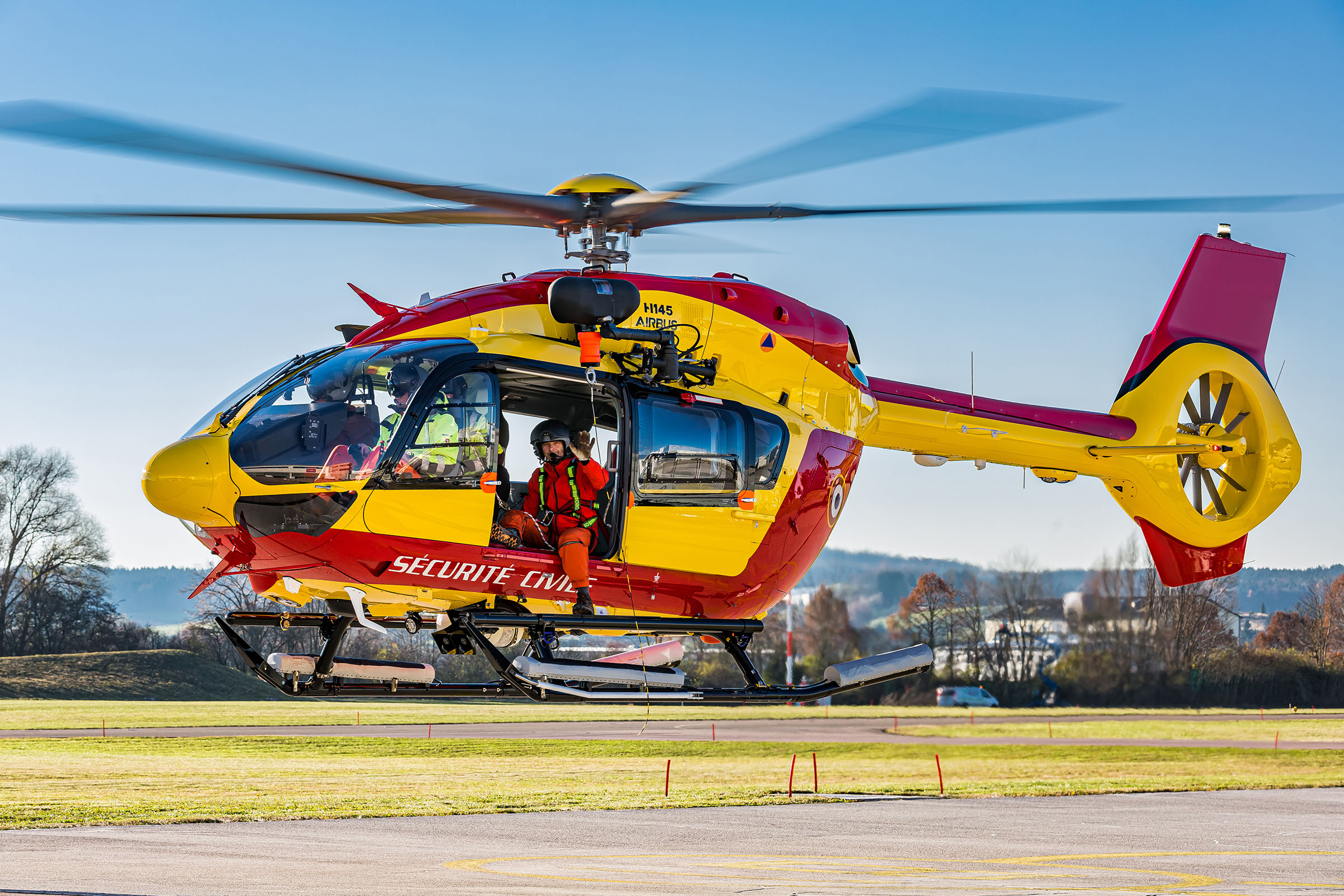 Babcock and Airbus awarded DGSC H145 support contract